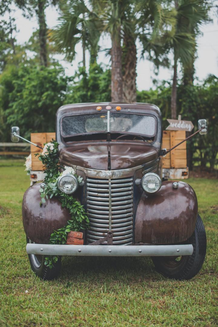 vintage wedding getaway car
