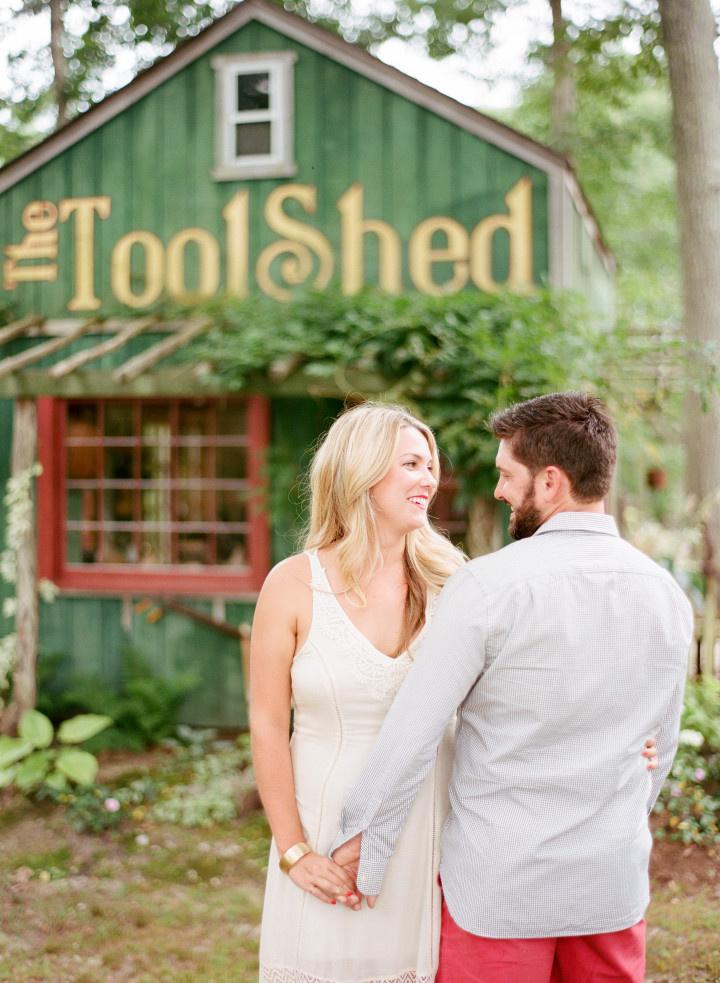 summer engagement photo ideas