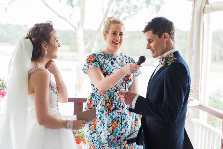 couple saying vows