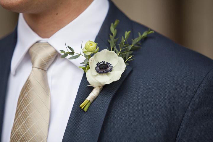 Everything You Need to Know About Wedding Ceremony Flowers