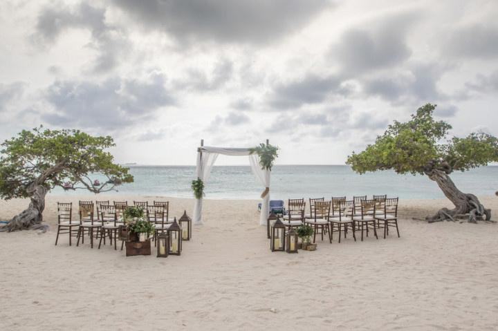 7 Truly Spectacular Aruba Destination Wedding Venues