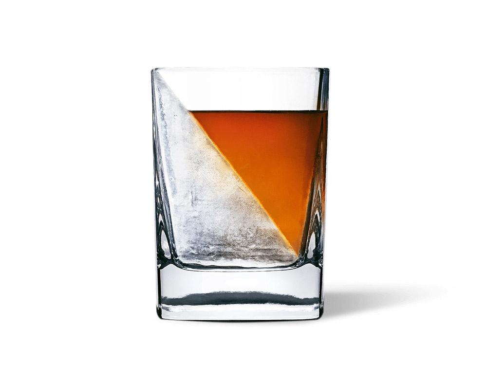corkcicle whiskey wedge glass for best man gift ideas