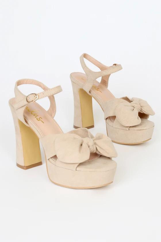 Wedding wedges and other comfortable bridal shoes – Easy Weddings