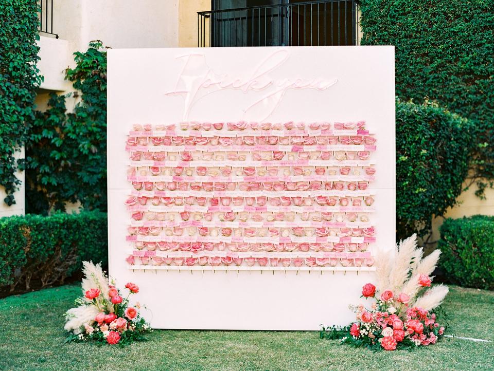 29 Wedding Escort Card Ideas to Help Seat Your Guests