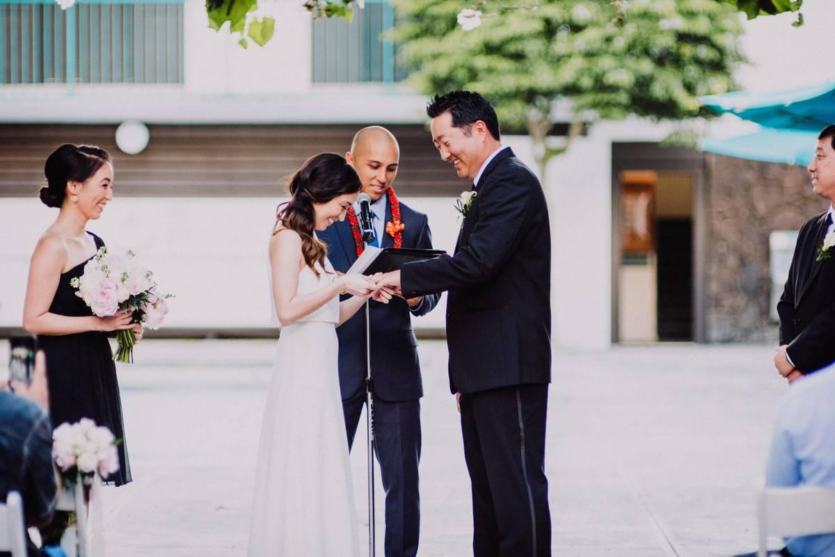 These 12 Funny Wedding Ceremony Readings Will Delight Your Guests