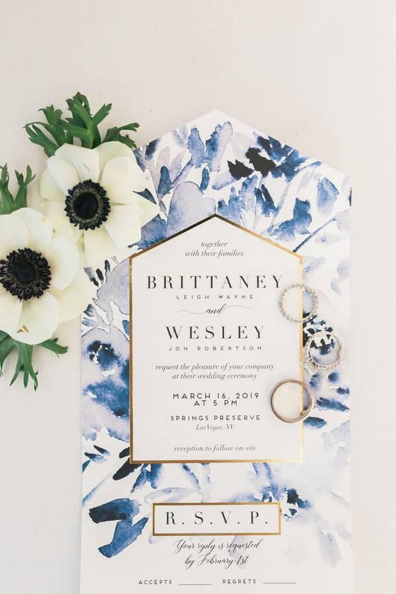 29 Blue Wedding Theme Ideas for Any Season & Venue Type