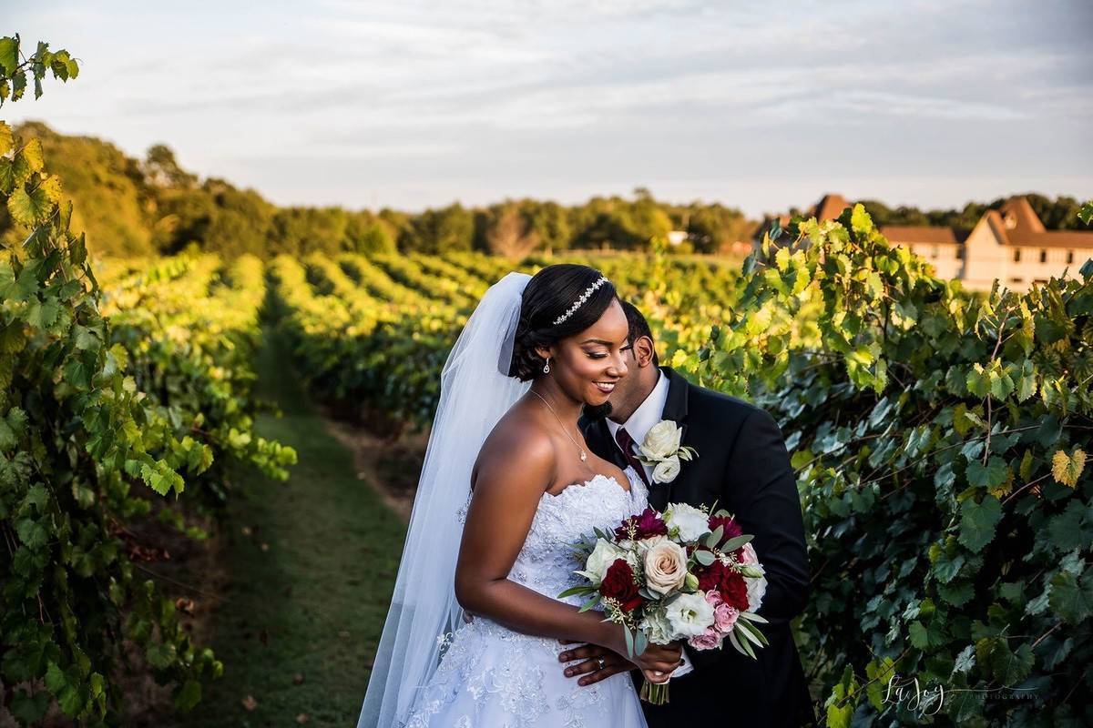 The Best U.S. Destinations for Vineyard Weddings