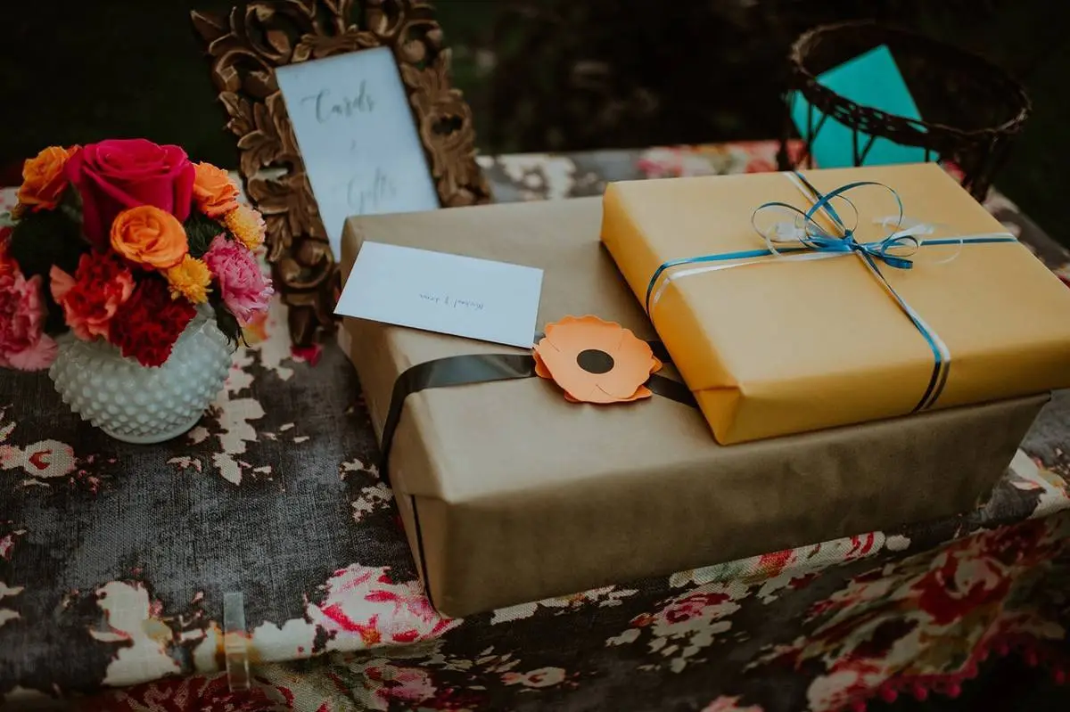 Wedding Gift Etiquette: A complete guide for guests