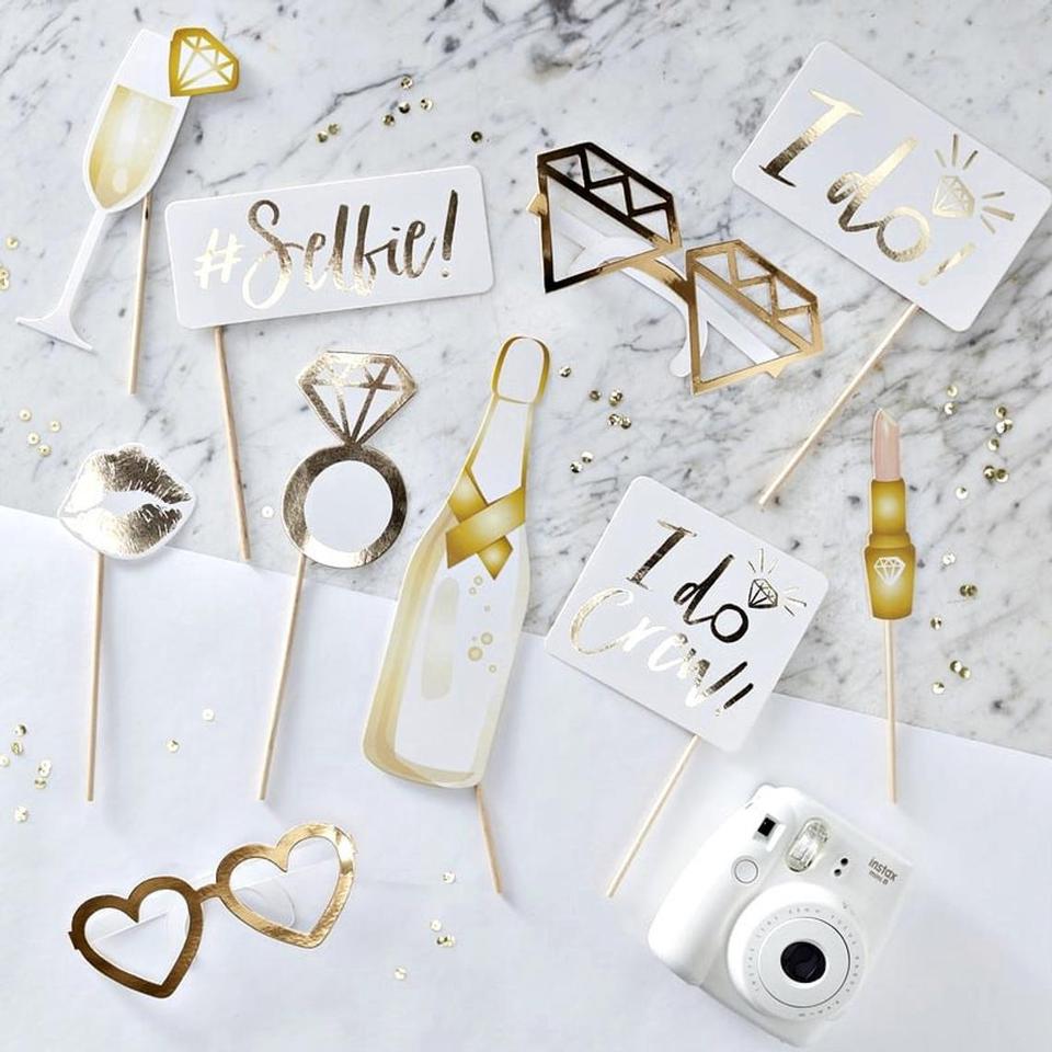 30 Bachelorette Party Decorations for Any Theme &amp; Budget