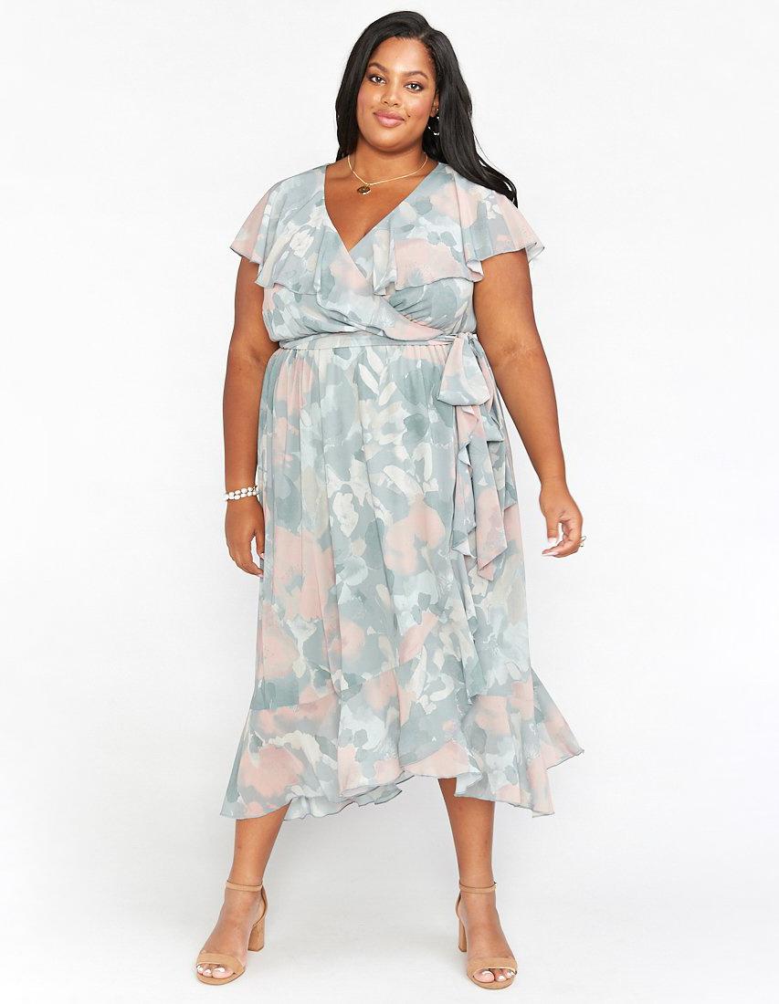 Navy Floral Kiyona Long Formal Plus Size Velvet Wrap Dress for $148.0, –  The Dress Outlet