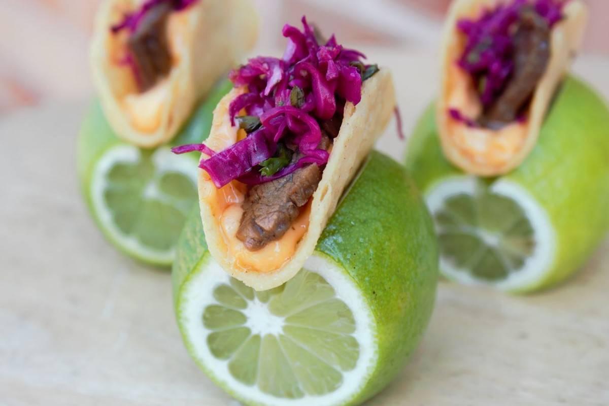 18 Wedding Finger Food Ideas & Late-Night Snacks