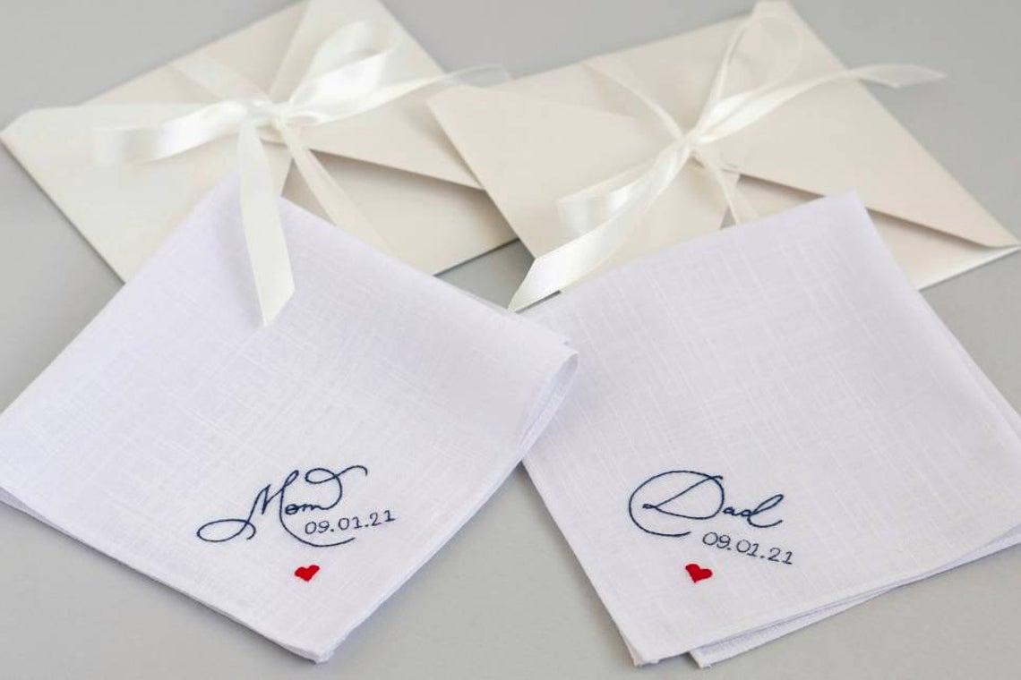 25 Best Wedding Gifts for Parents - Wedding Thank You Gifts For Parents