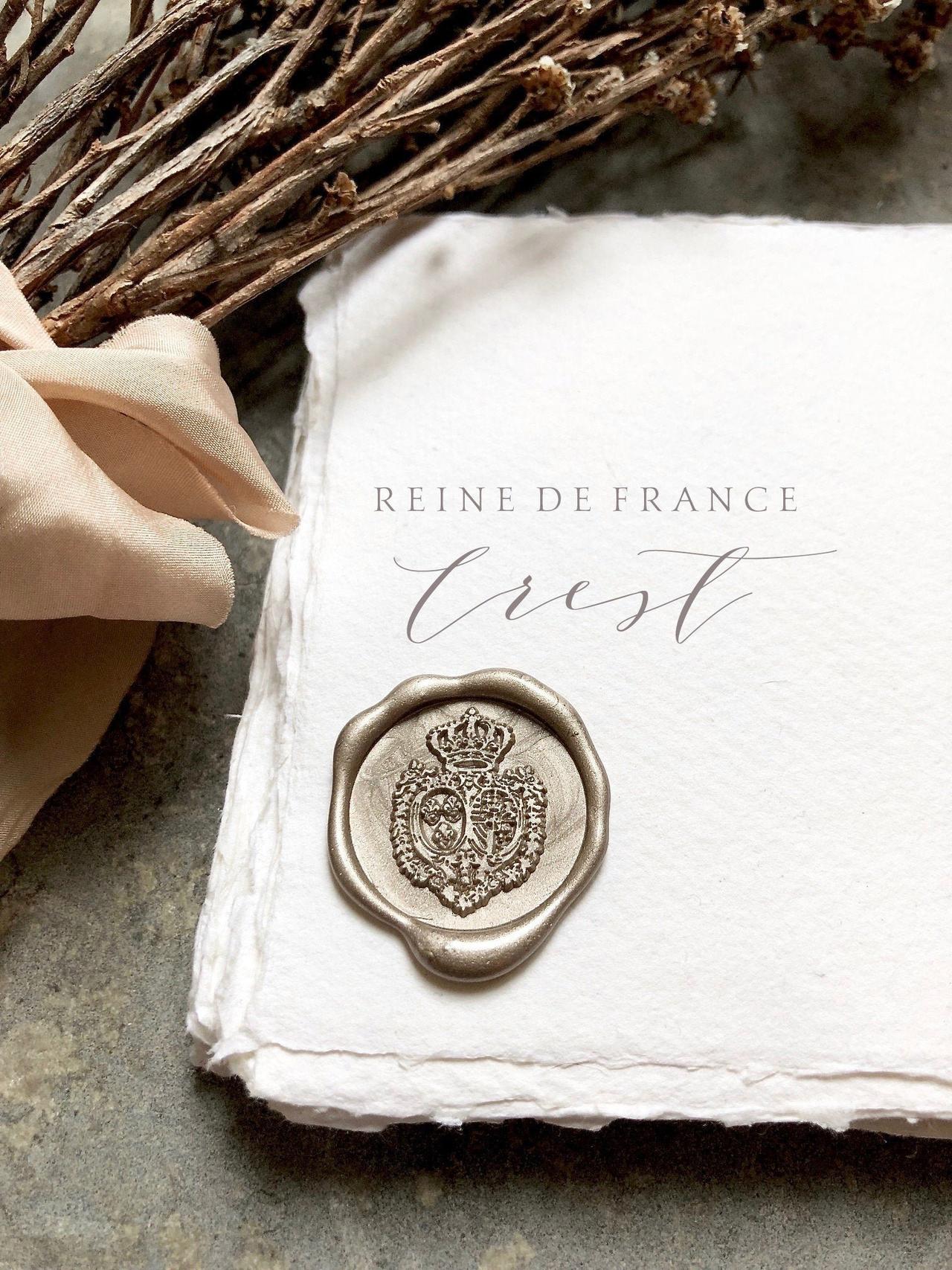 How to Use Wax Seal Stamps for Wedding Invitations