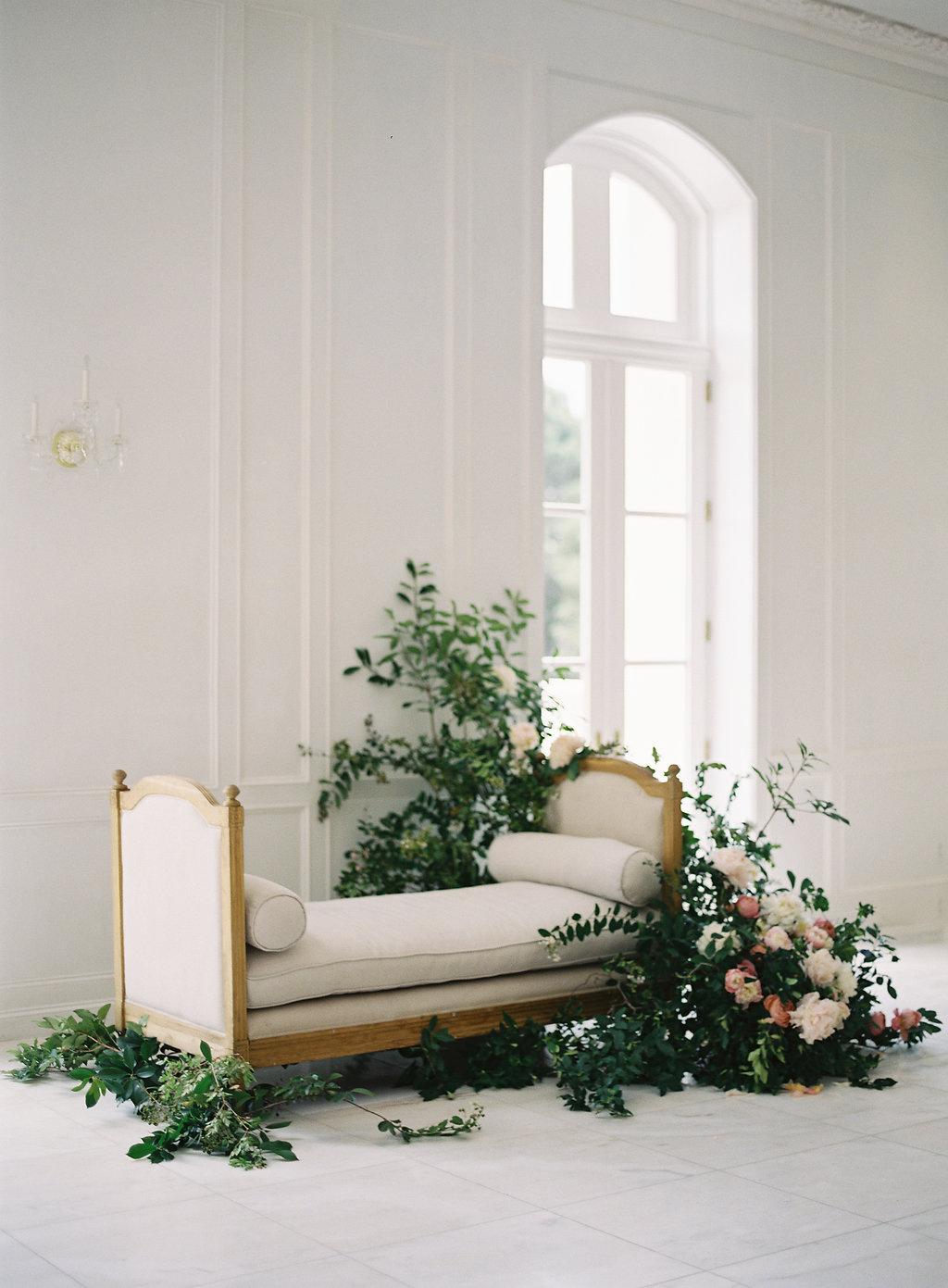 French Wedding Theme