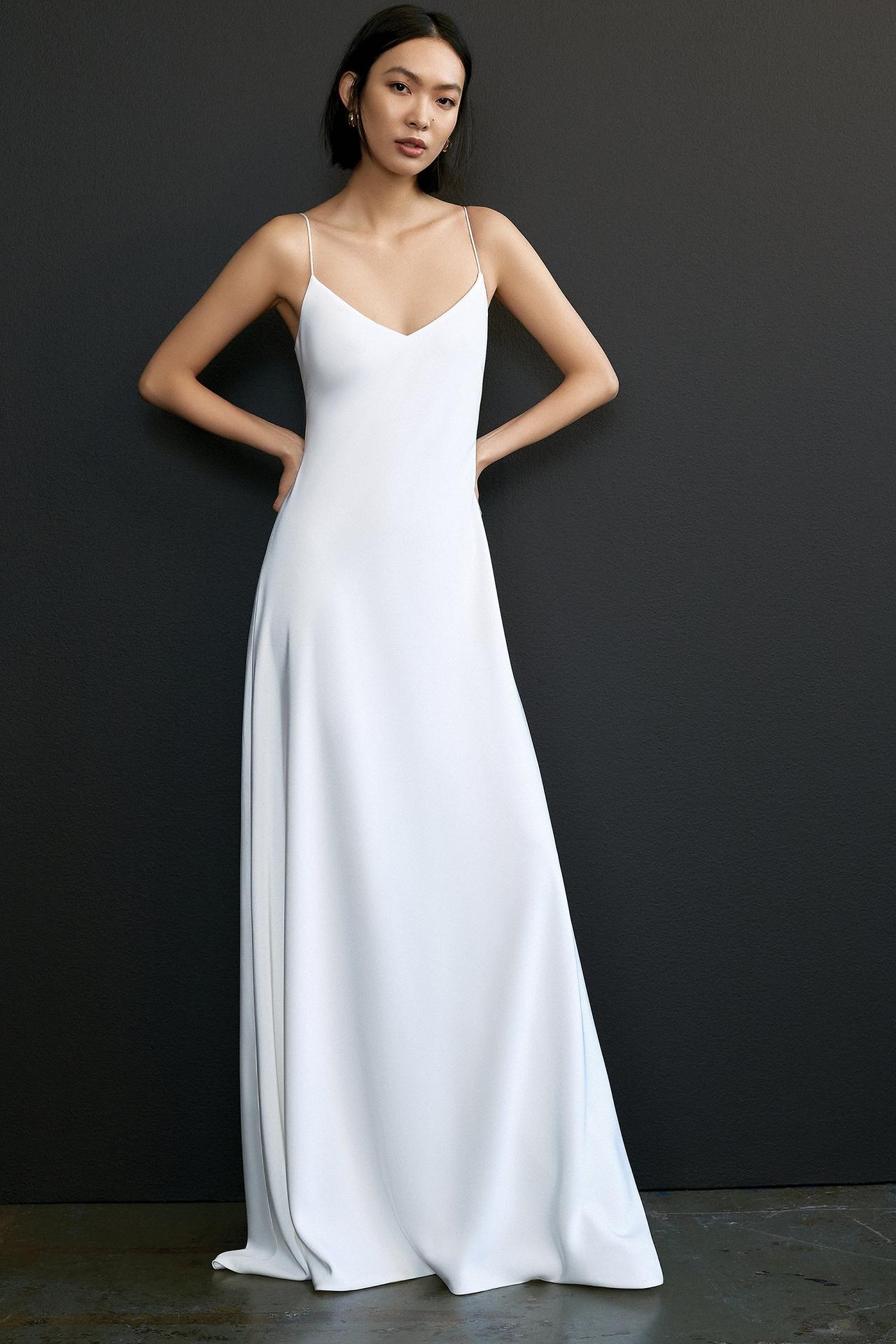Duchess Satin: An Exquisite Wedding Dress Fabric