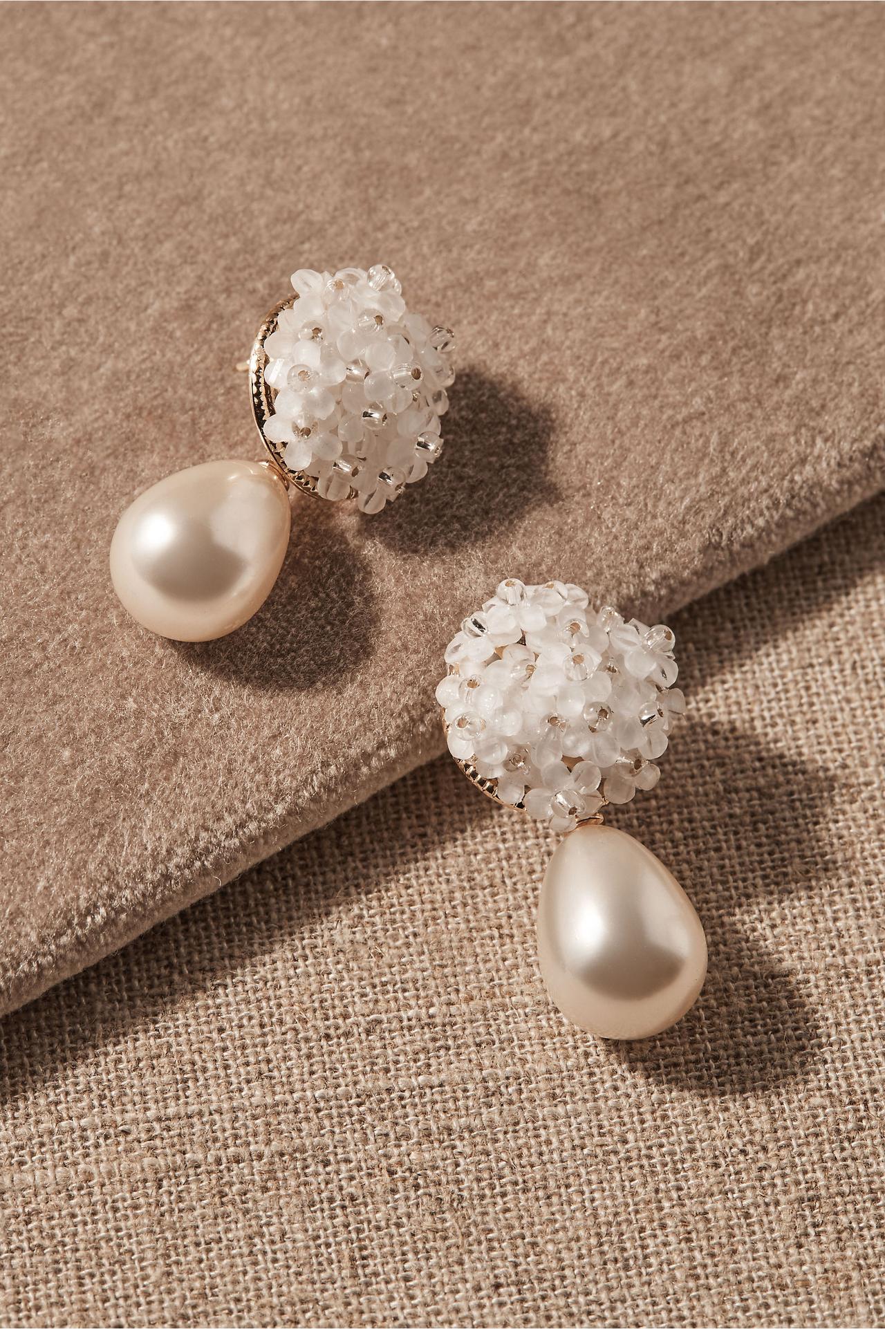 Statement Earrings Pearl At Terrance Mitchell Blog Statement Earrings Pearl At Terrance Mitchell Blog