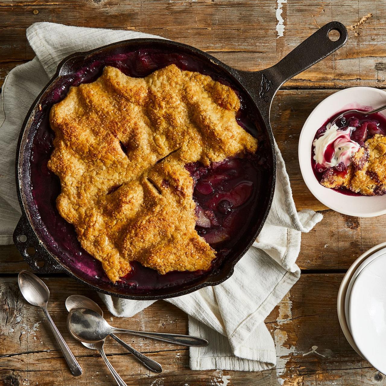 Cast iron skillet