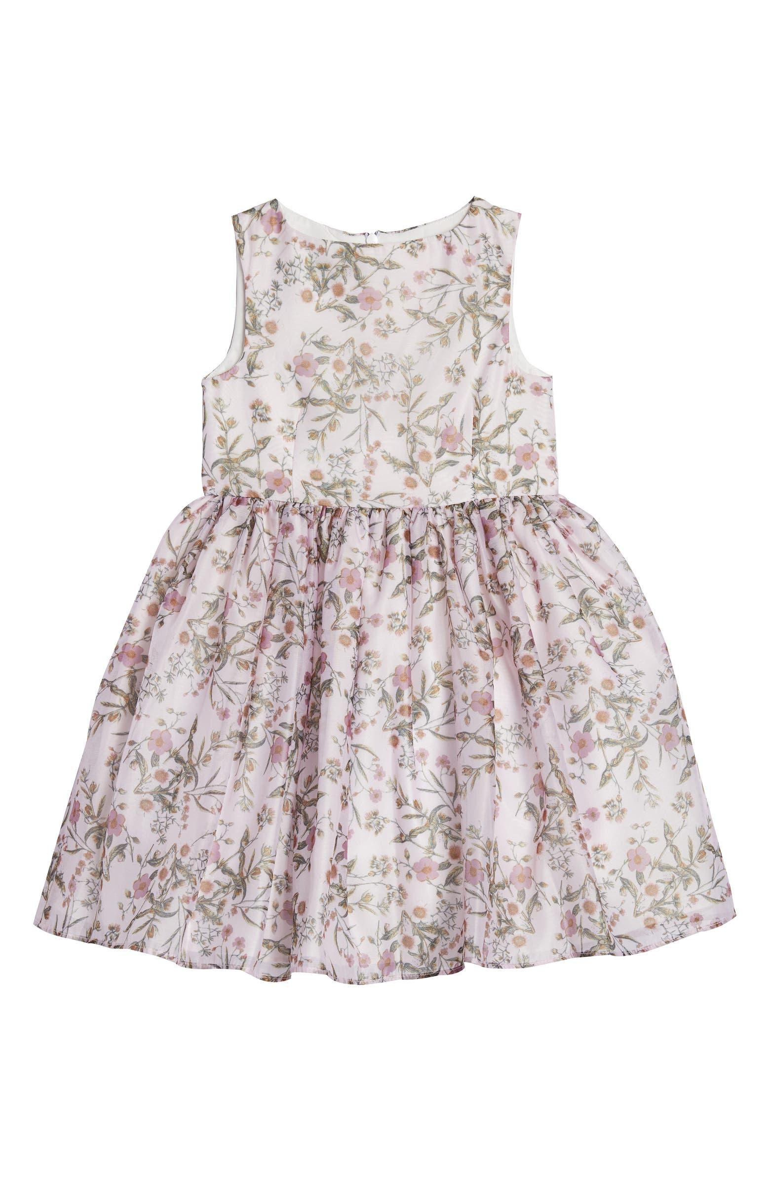 Where to Buy Flower Girl Dresses for Your Big Day