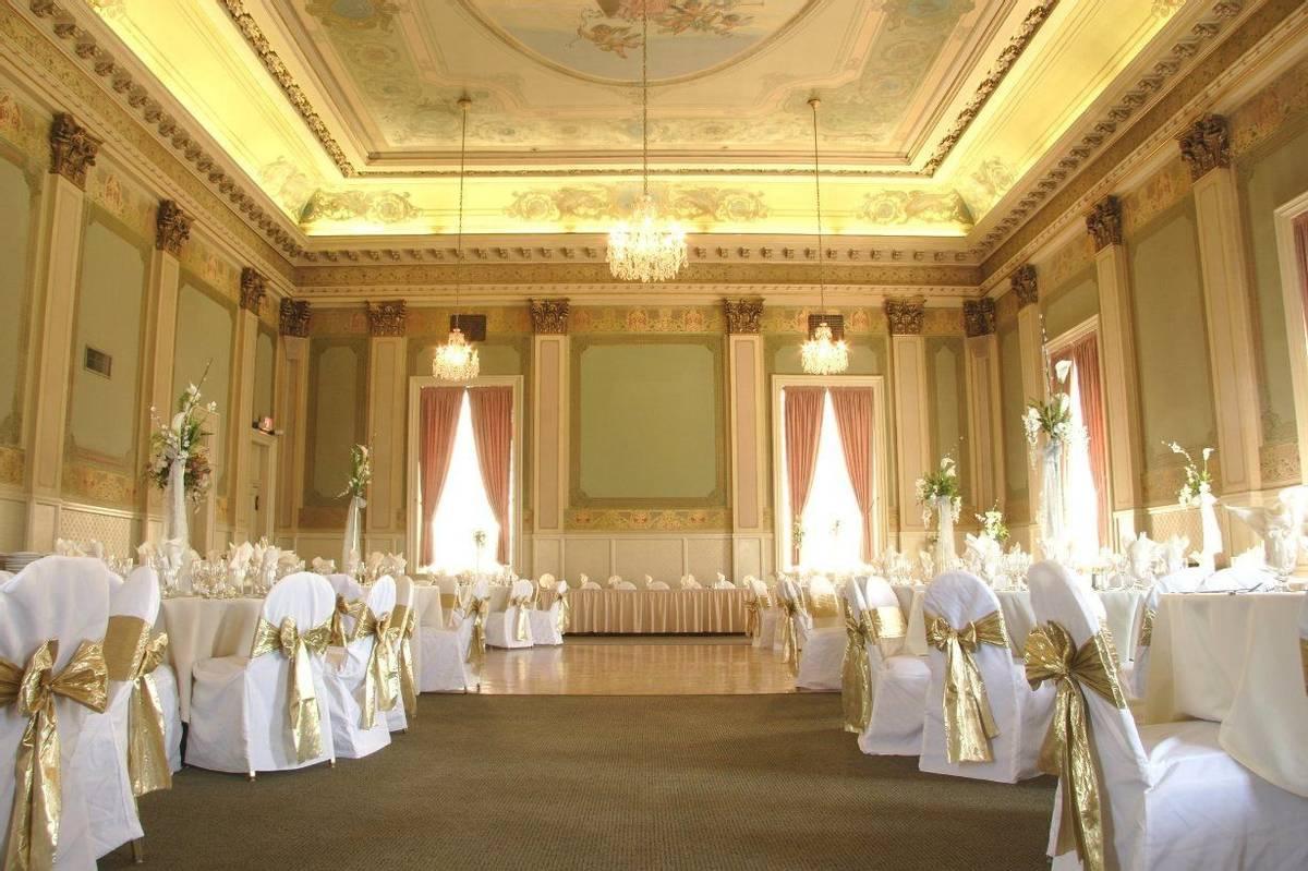 ballroom wedding reception