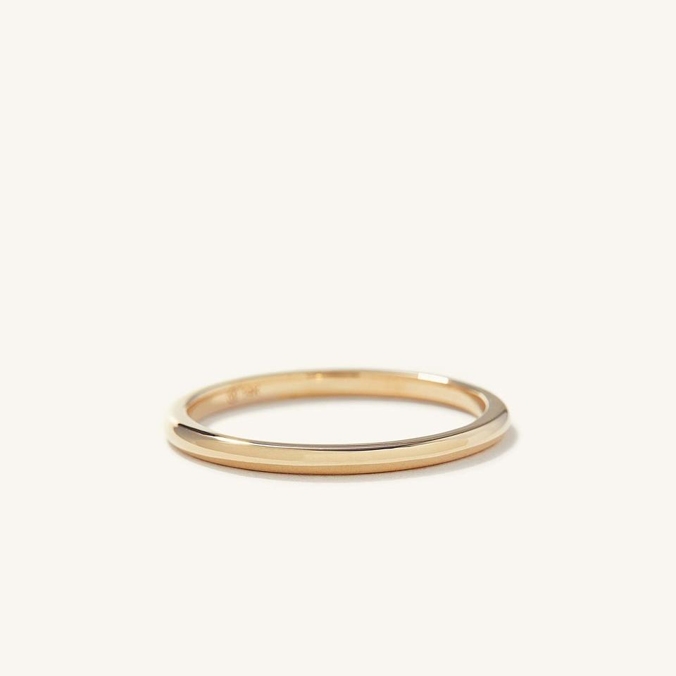 The 27 Best Simple Wedding Rings for Her, Him & Them