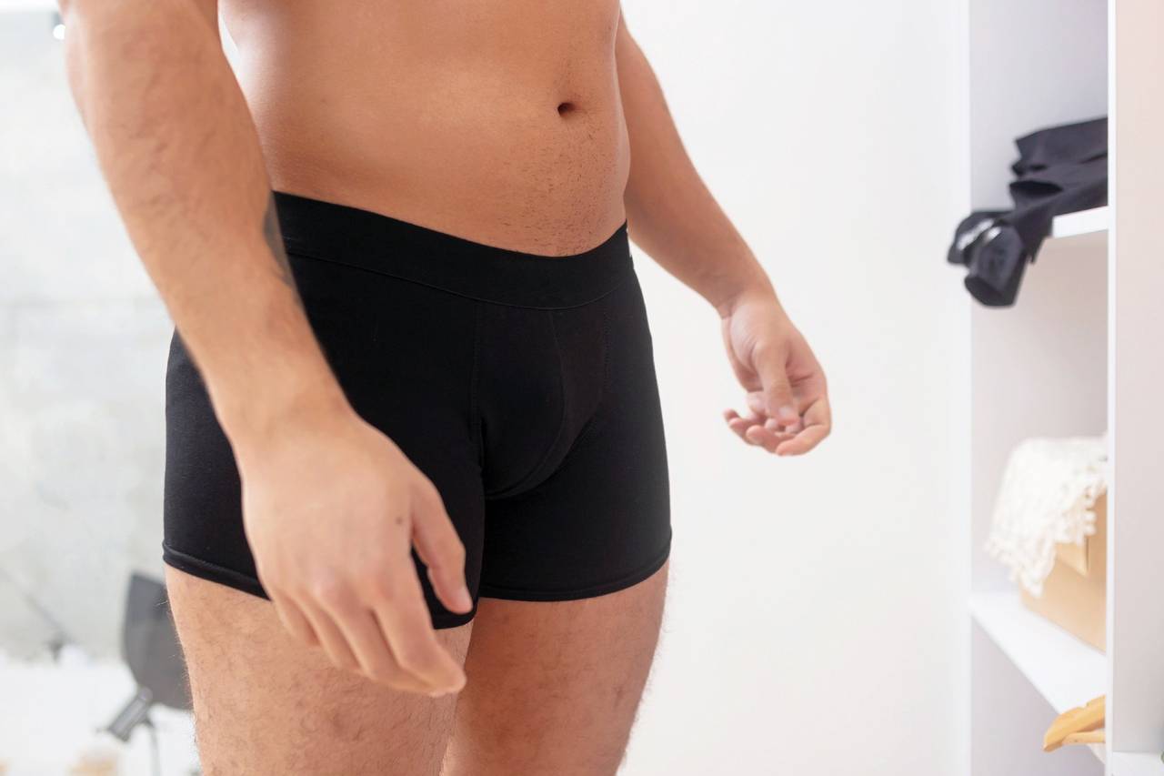15 Ludicrous Men's Underwear Ads