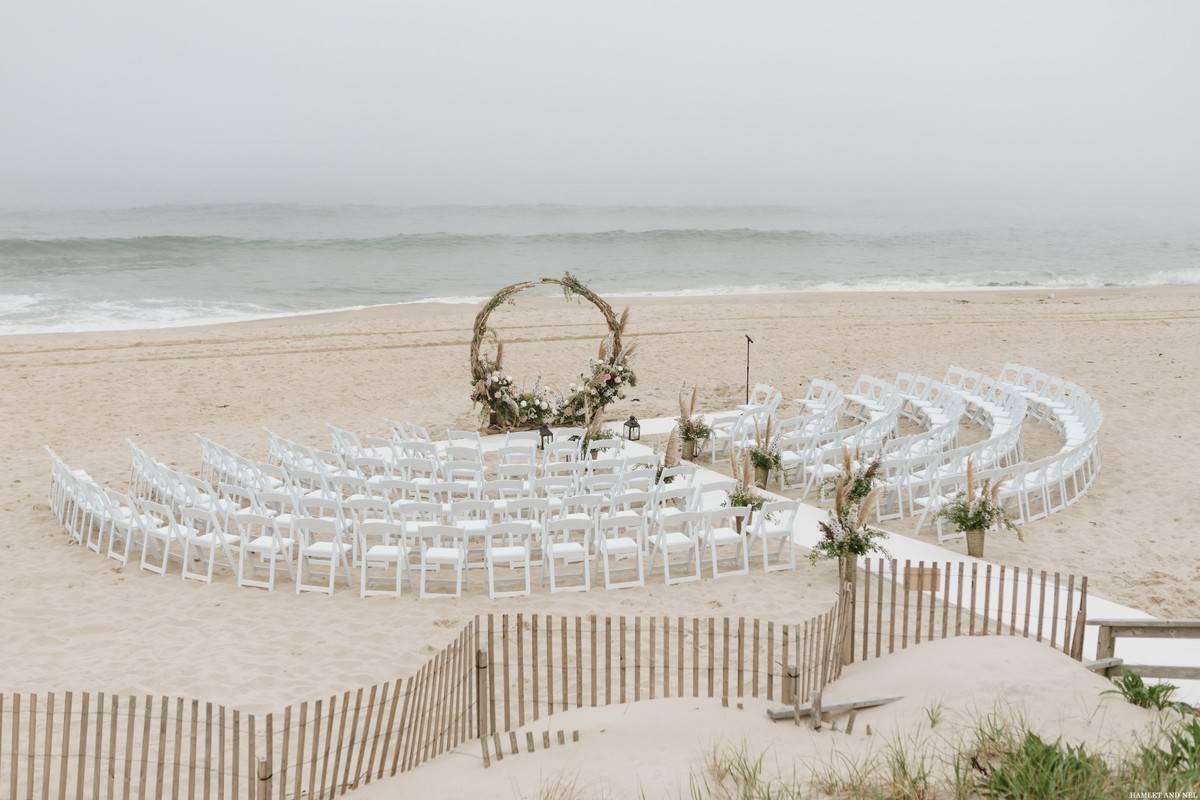 beach wedding ceremony