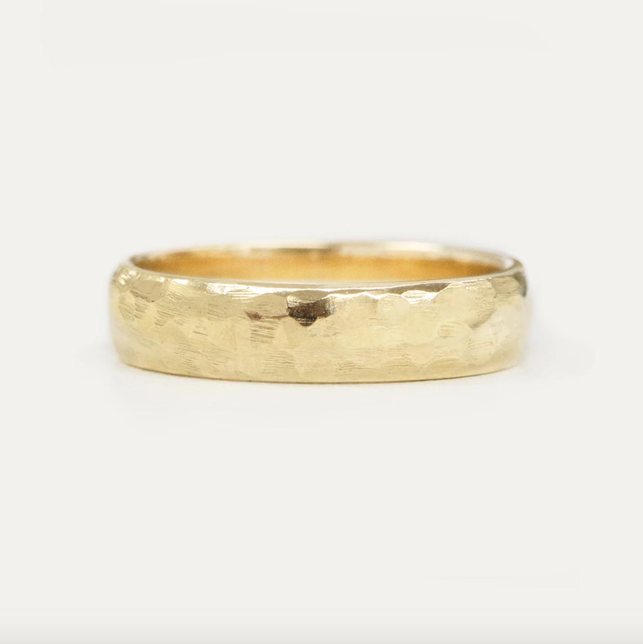 High quality wedding rings in simple design | 123GOLD