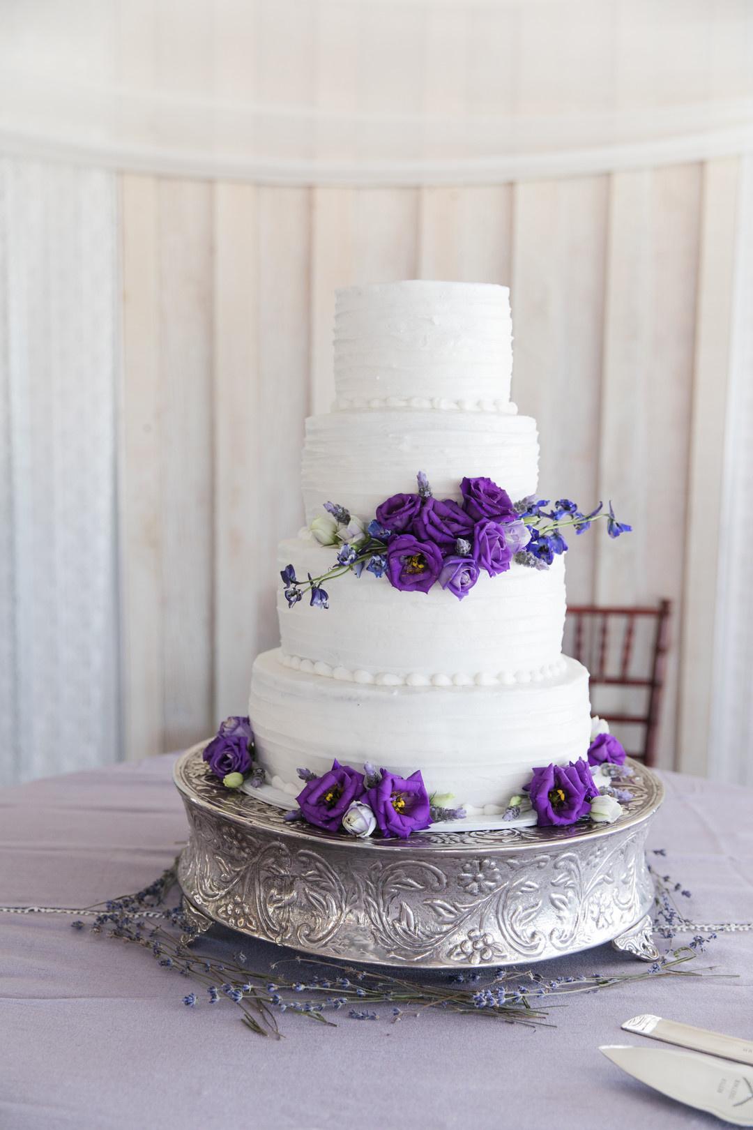 Purple Hydrangea-Accented Tiered Wedding Cake