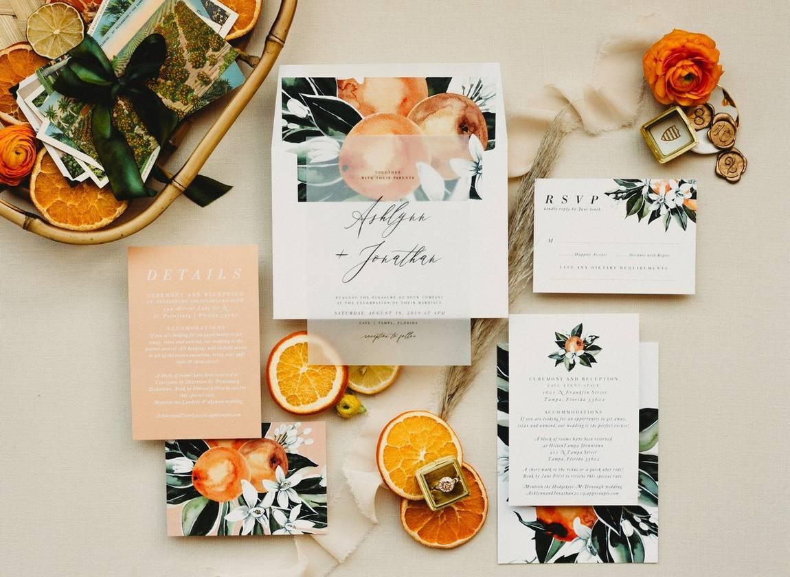 What Is a Wedding Flat Lay? (And What to Include)