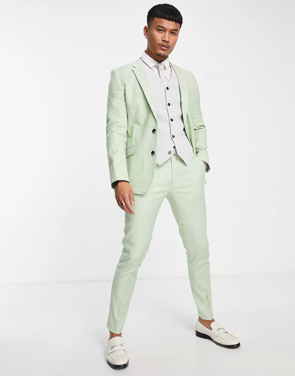 what do men wear to rehearsal dinner