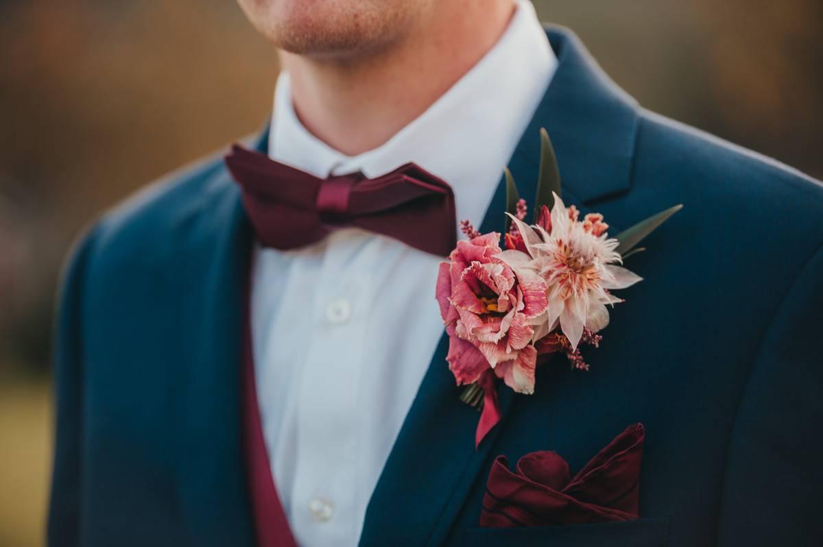 Paisley Print Bow Tie with matching Lapel Bow Tie Boutonniere