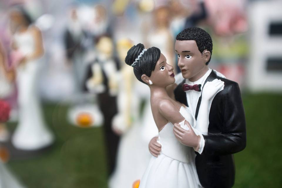 Whimsical Sitting Kissing Couple Wedding Cake Topper CUSTOMIZATION AVAILABLE 