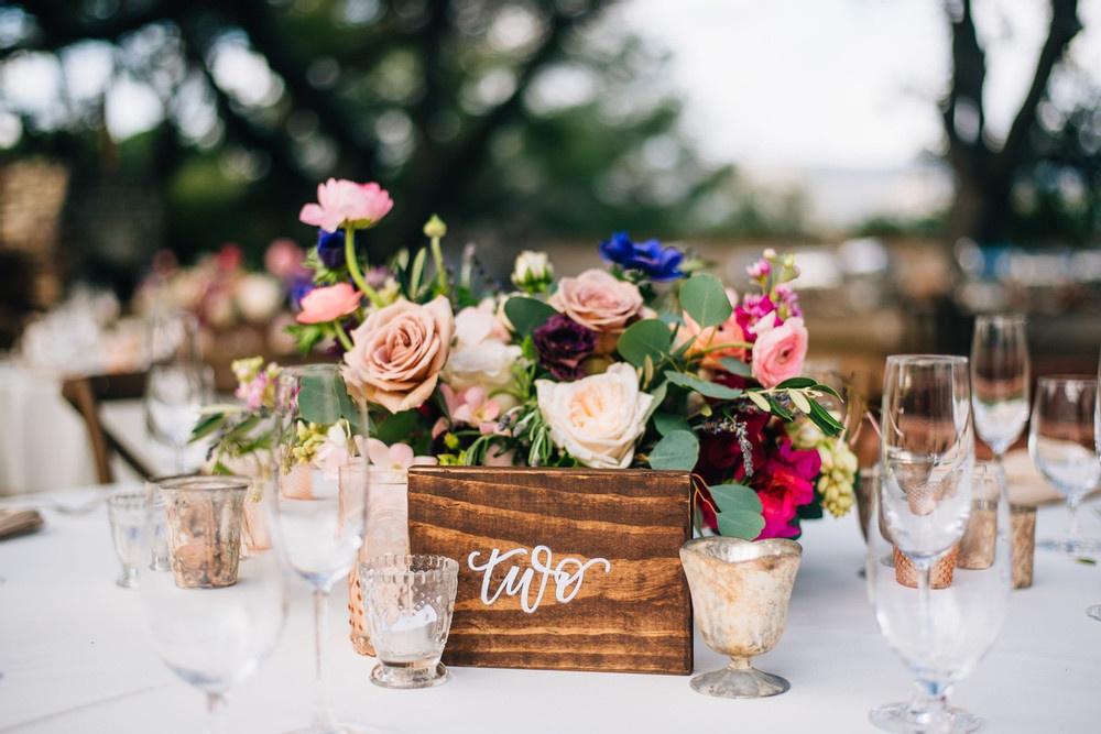 glass vase wedding centerpiece ideas