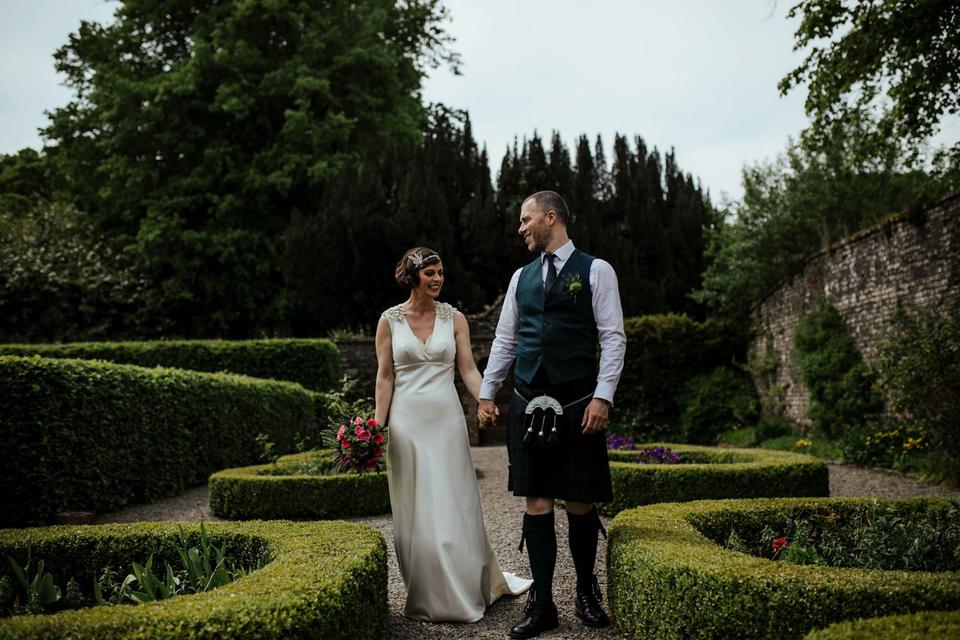 14 Irish Wedding Ideas That Celebrate Gaelic Pride