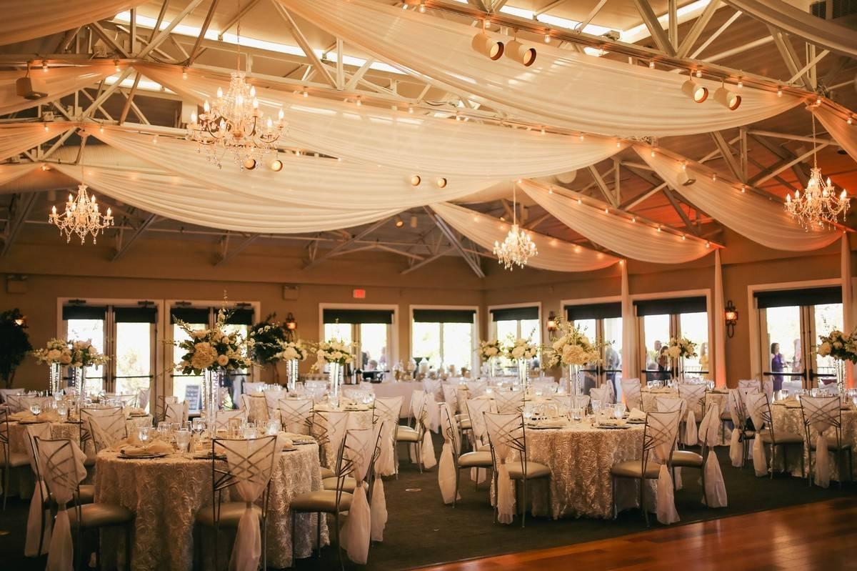 indoor golf club wedding reception