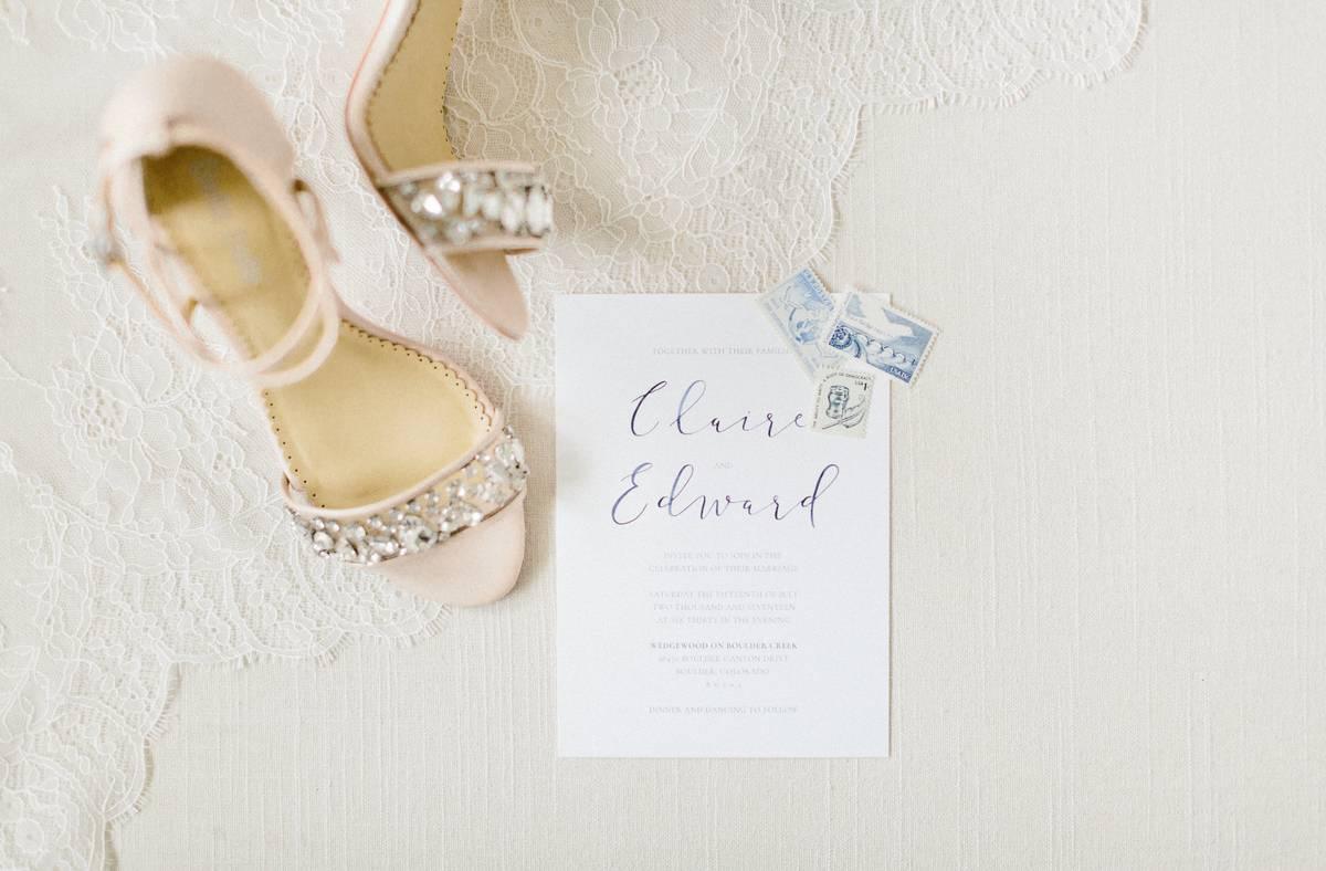 Dusty Blue: A Timeless and Elegant Choice for Your Wedding Colors