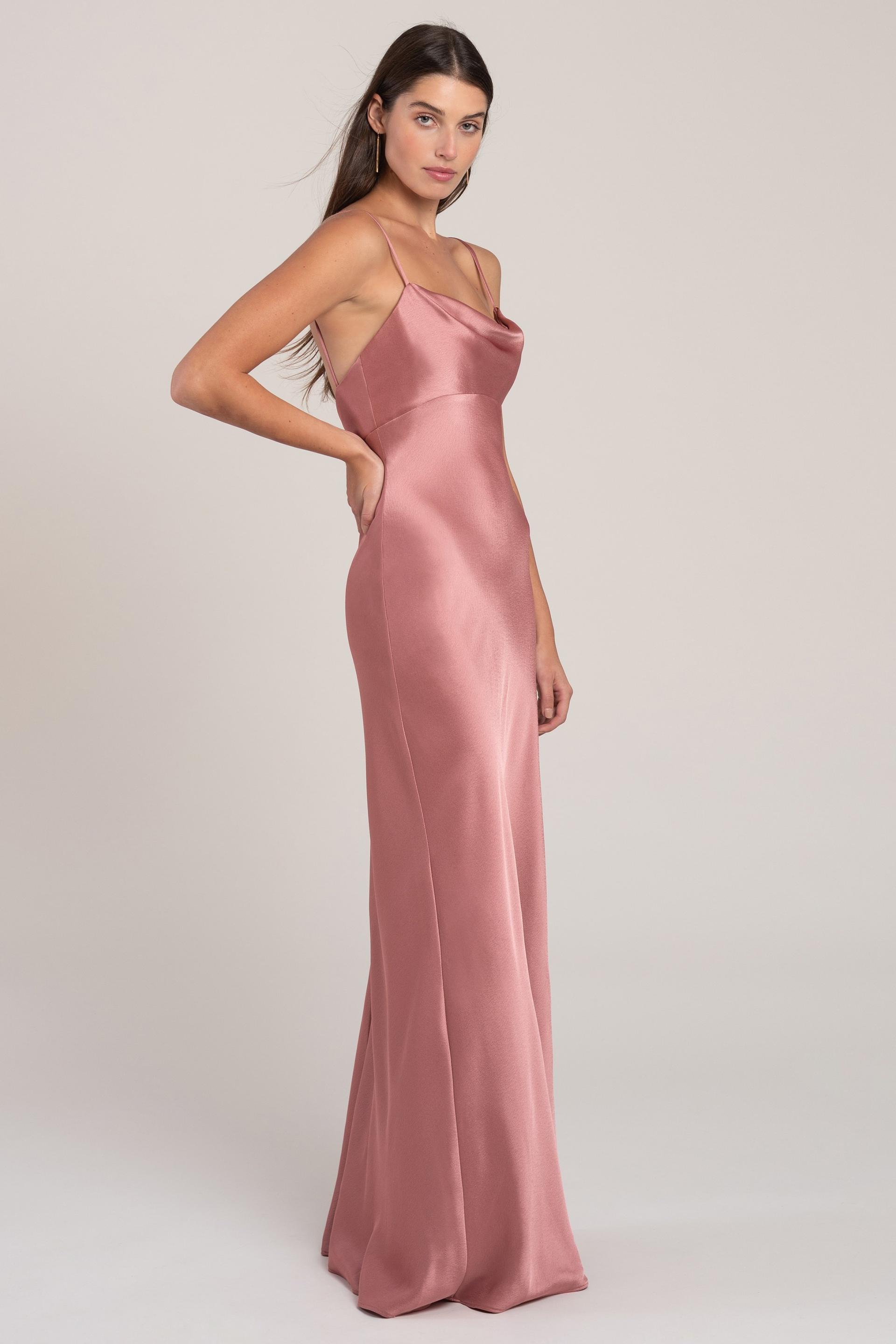 5 Bridesmaid Dress Trends To Know And Shop For 2022 Weddings 4488