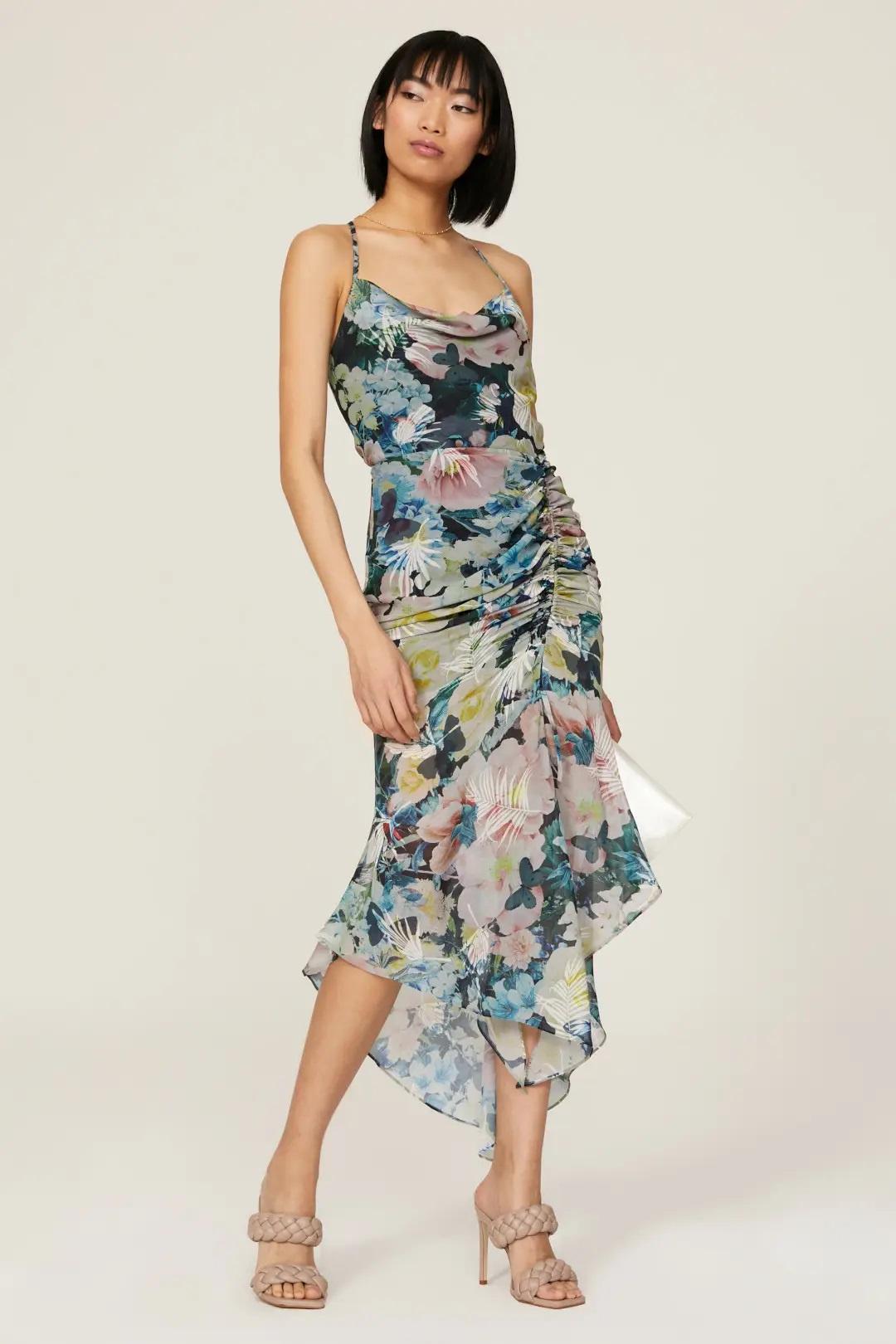 12 Best Fall Wedding Guest Dresses at