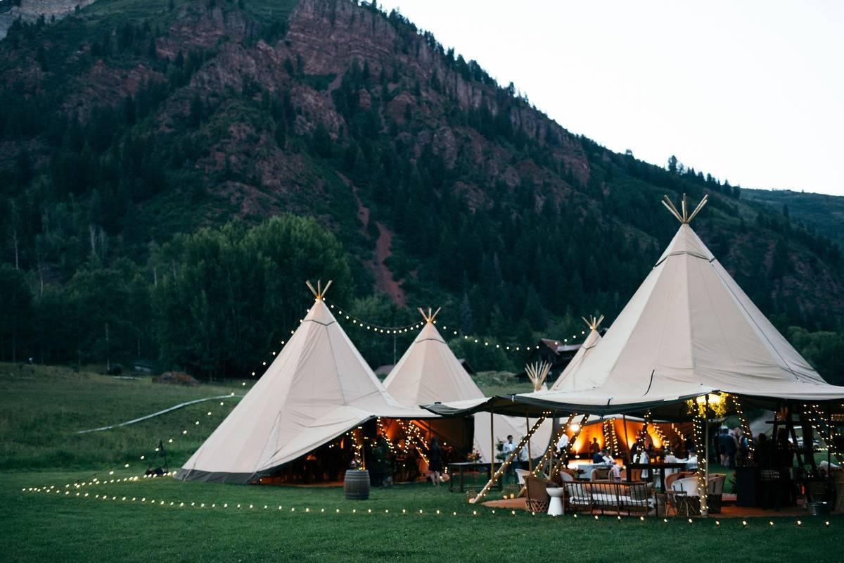 outdoor tipis at t lazy 7 ranch