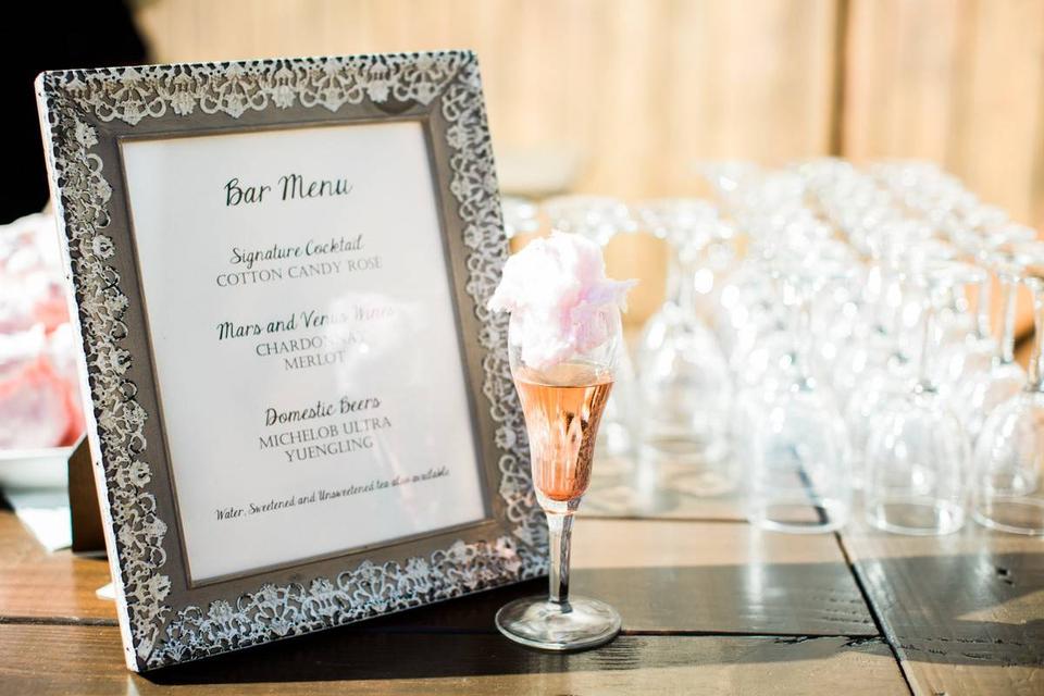27 Clever Signature Wedding Drink Names 3518