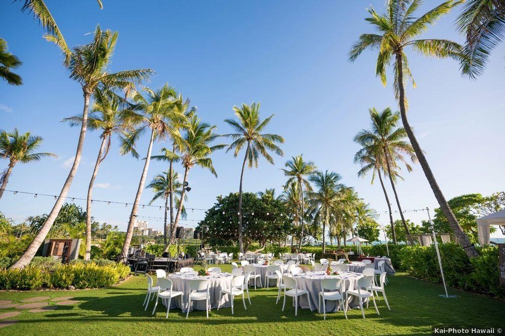 13 Oahu Wedding Venues for a Dreamy Hawaiian Escape