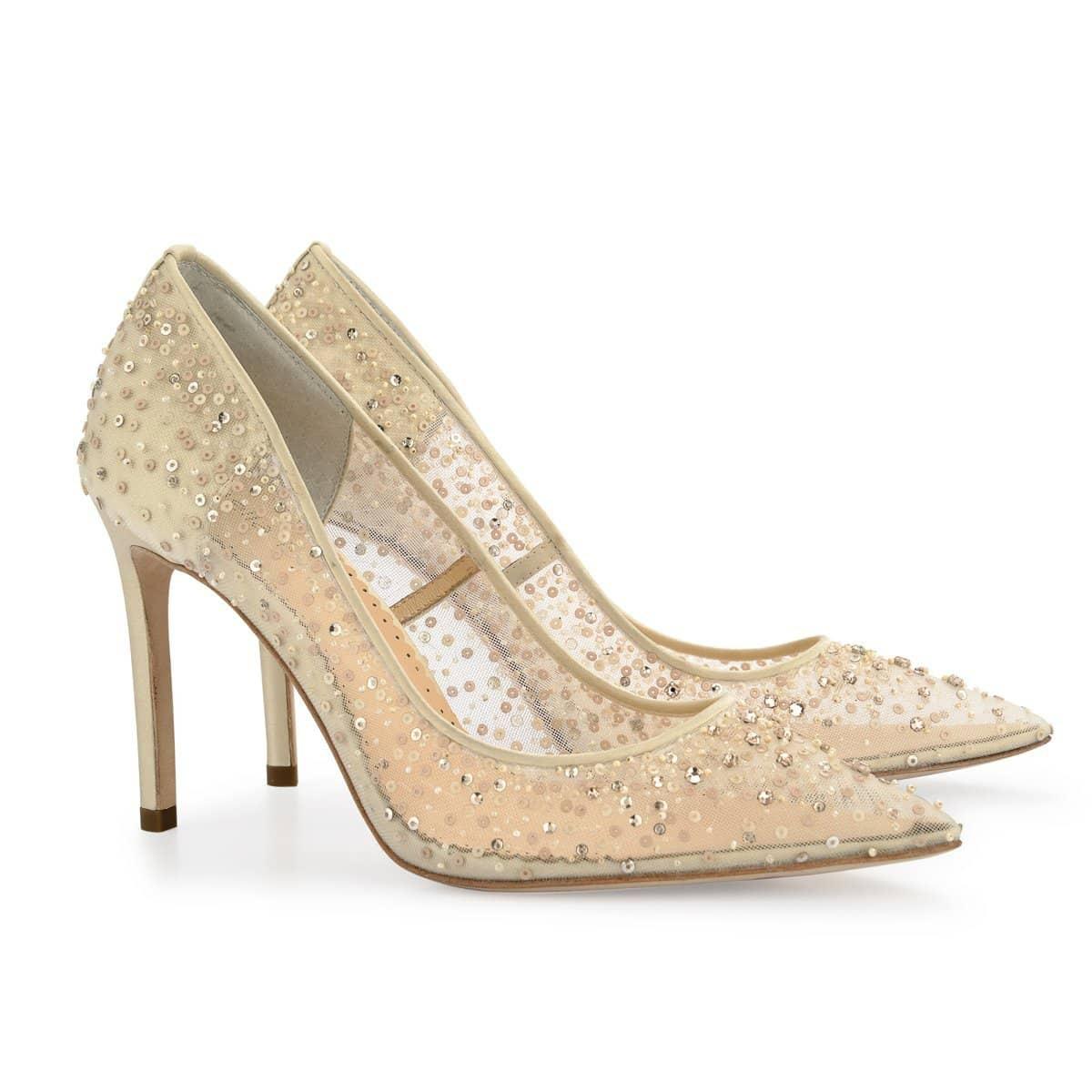 Golden best sale wedding shoes