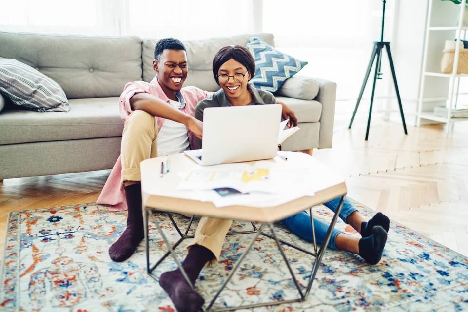 couple on computer