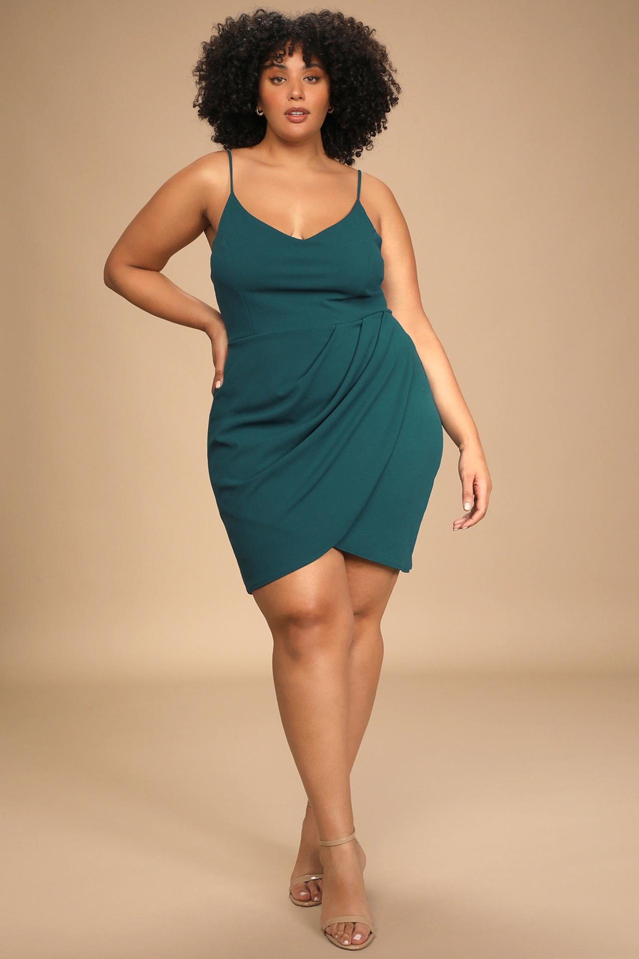 33 Plus Size Wedding Guest Dresses {with Sleeves}!  Plus size wedding  guest dresses, Trendy dresses, Plus size fashion