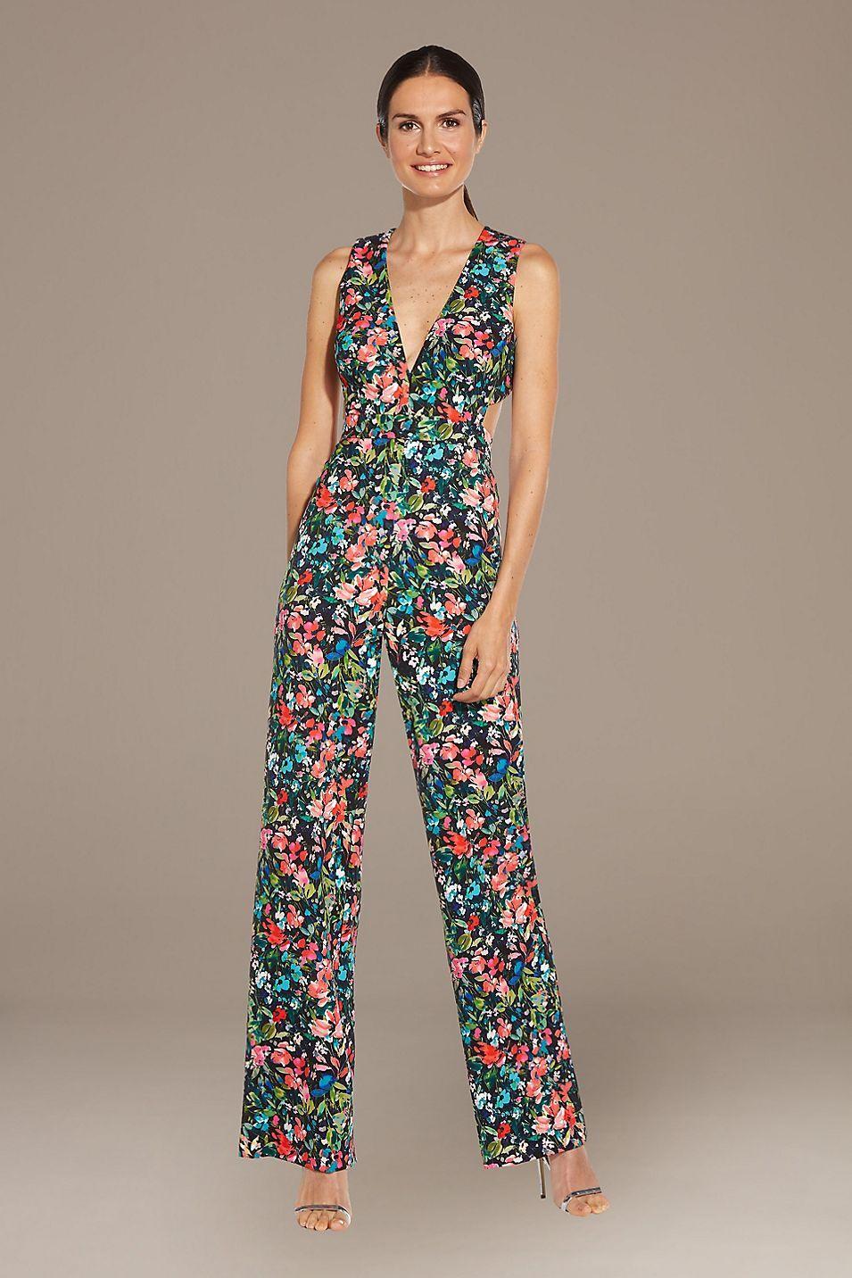 24 Engagement Party Dresses for Guests in 2021