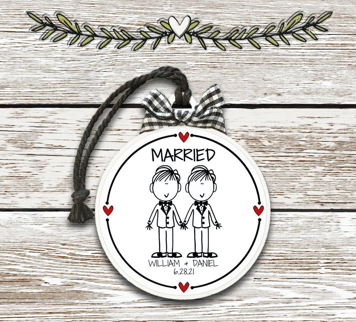 Our First Christmas Married Ornament 2023,Just Married Gifts for Couple,Mr  and Mrs, Wood Keepsake 1st Christmas Married Ornaments with Ribbon and Gift