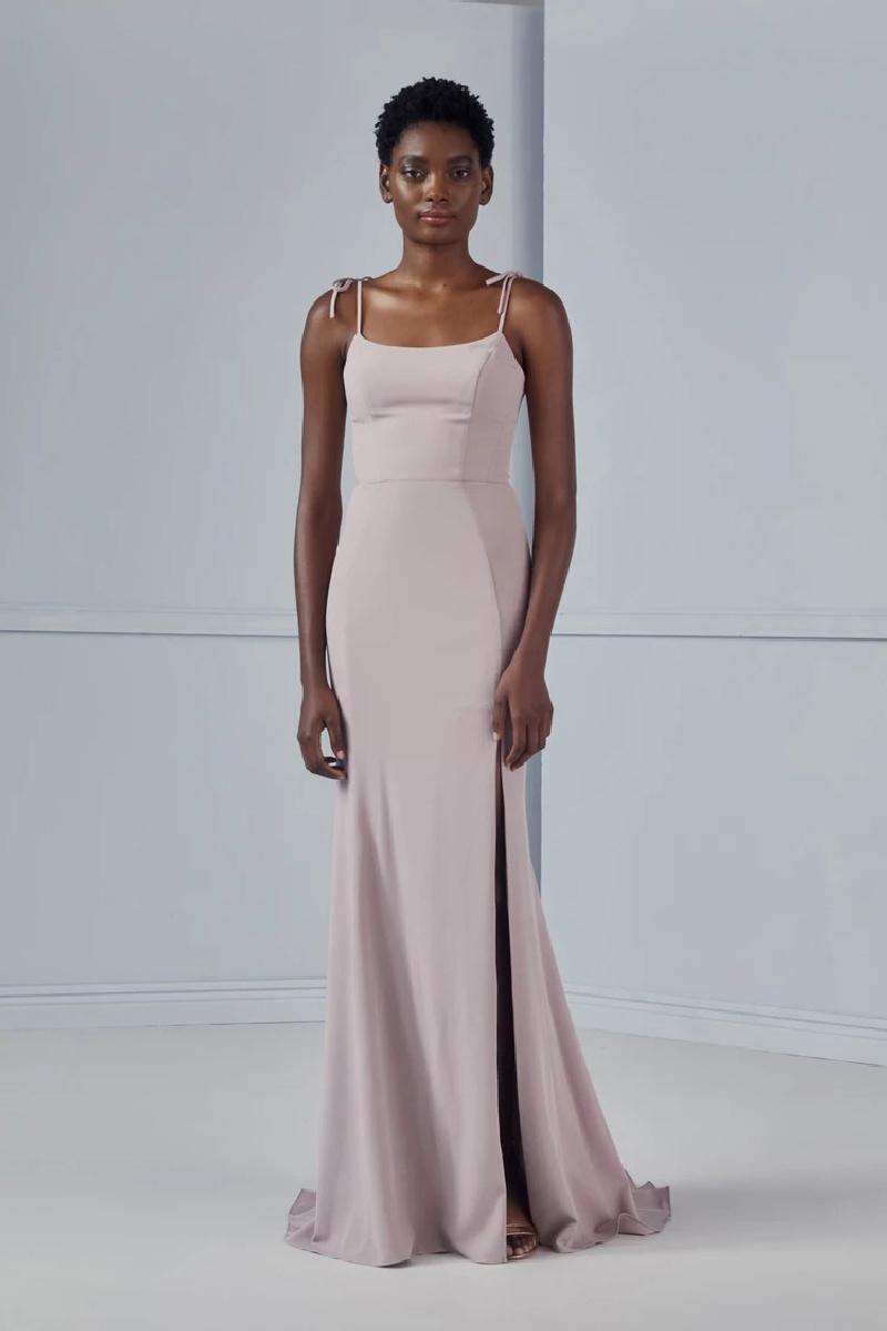 31 Pastel Bridesmaid Dresses That Aren ...