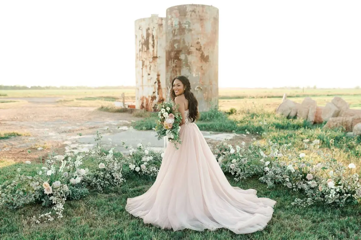 wedding dress silhouettes body types