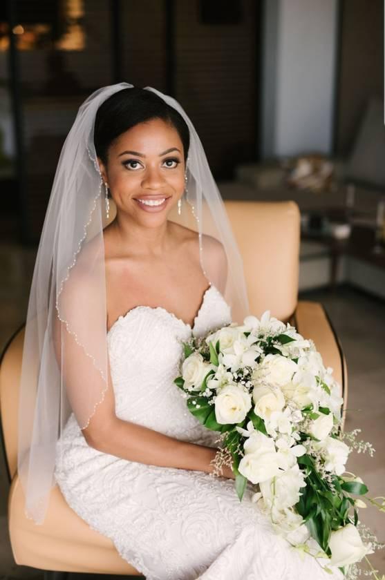 wedding veils with tiara with hair down