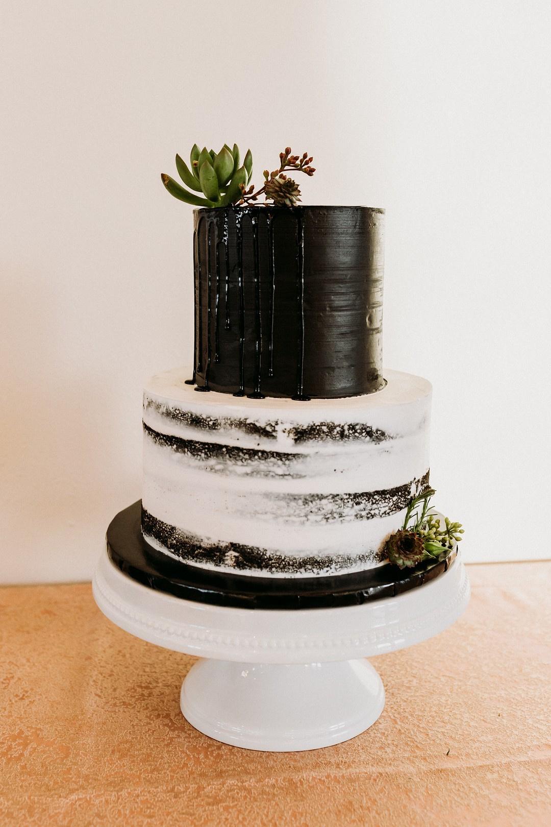 black and white and blue wedding cakes